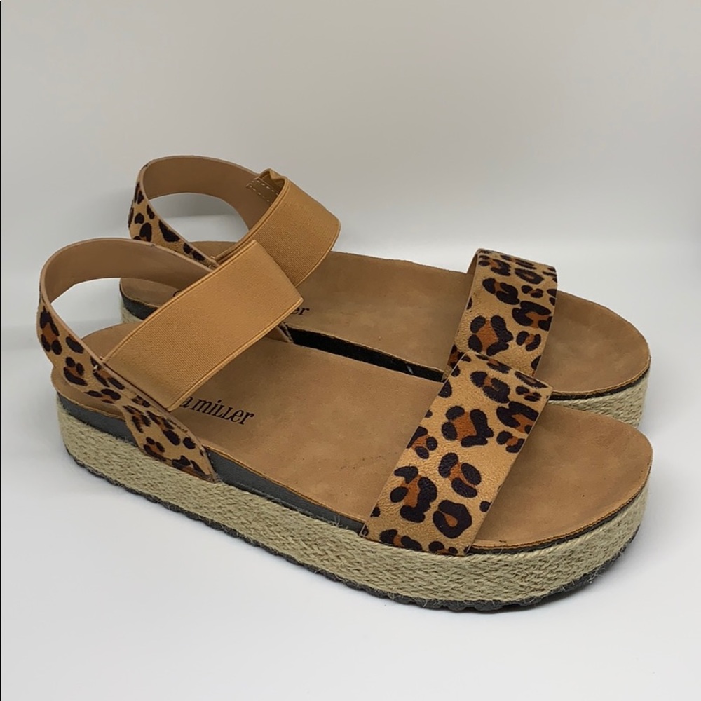 Platform sandals